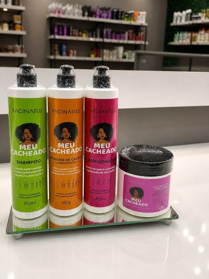 KIT-MEU CACHEADO (SHAMPOO+CONDICIONADOR+MÁSCARA+ATIVADOR)